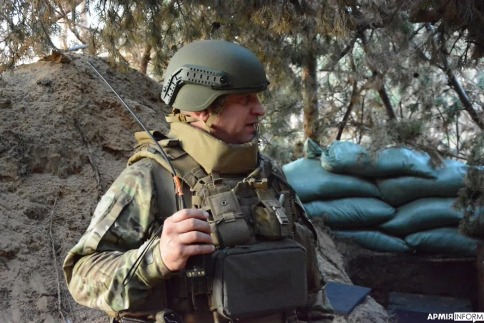 Президент вручив родині загиблого майстра спорту і військового 100 ОМБр Віталія Тимофєєва орден «Золота Зірка»