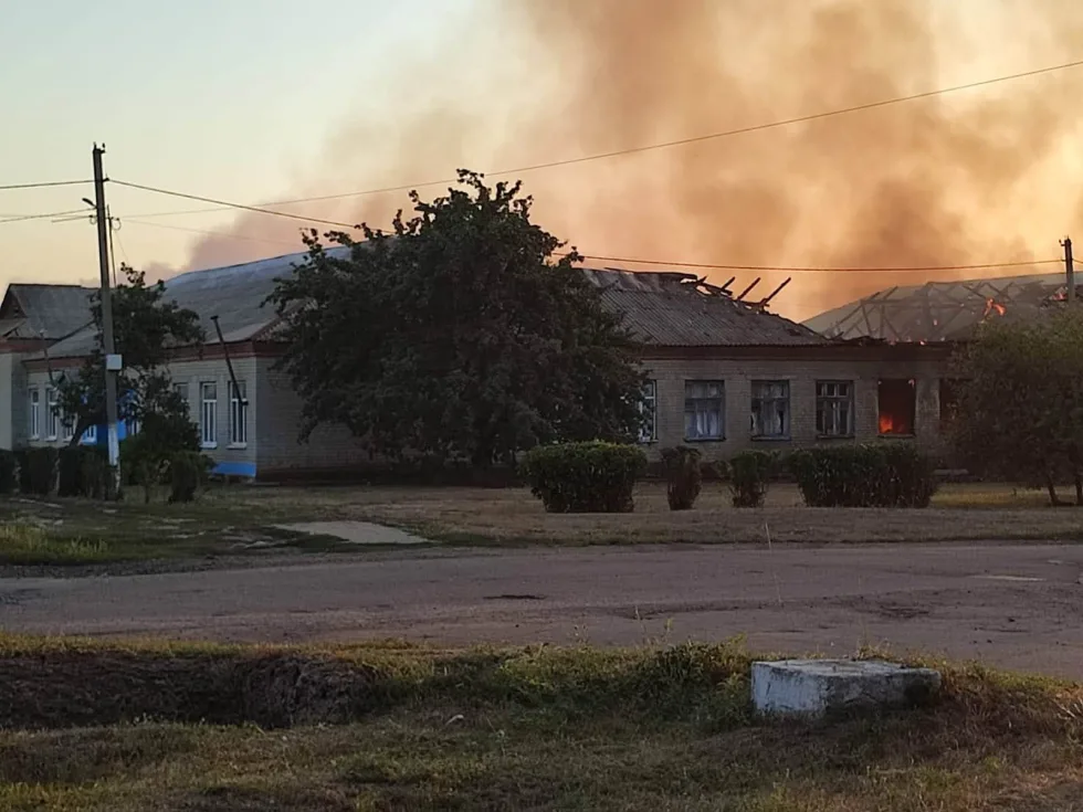 Росіяни знищили навчальний заклад в одному з сіл Лозівського району (фото)