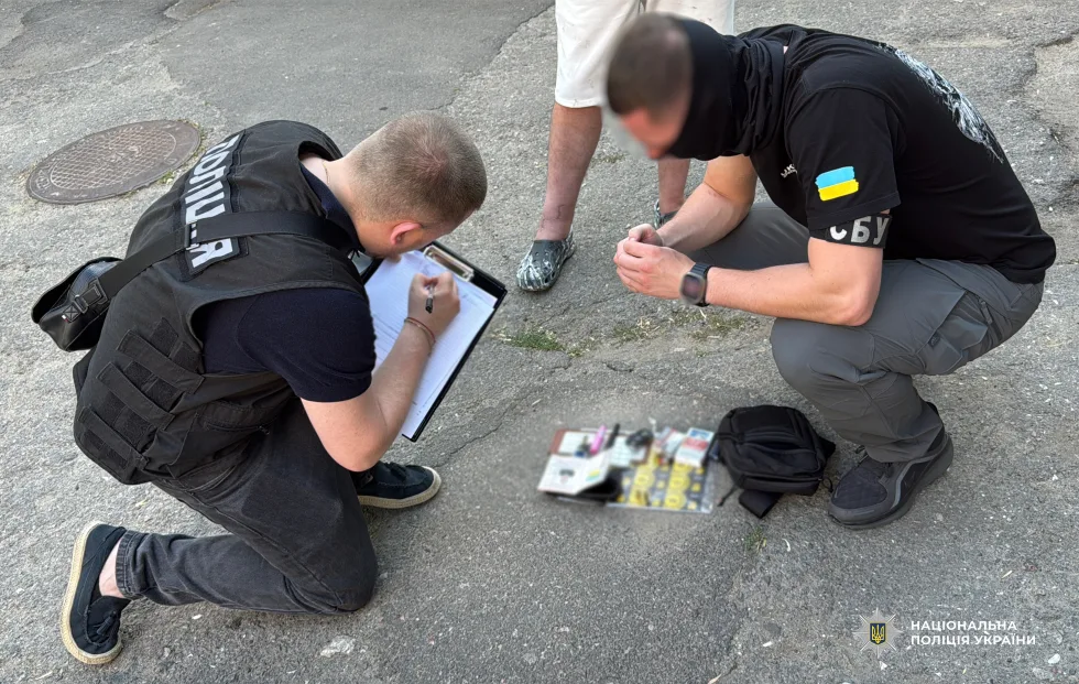 В Одесі офіцера районного ТЦК підозрюють в одержанні хабаря у вигляді тисячі літрів дизельного пального