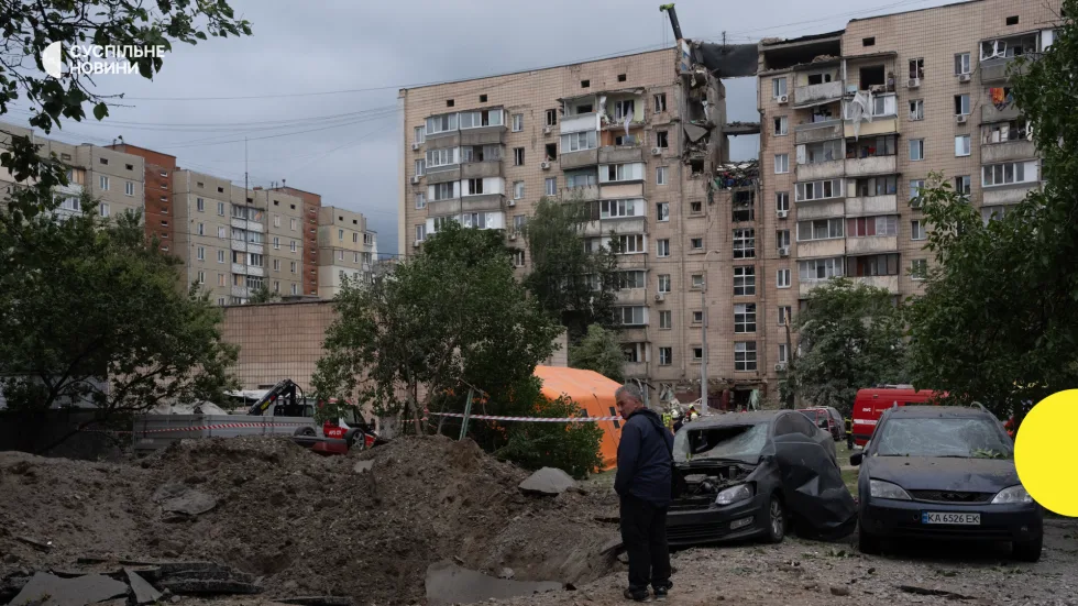 Наслідки атаки на Київ 6 липня: під завалами шукають людей. СУСПІЛЬНЕ | ВІДЕОНОВИНИ
