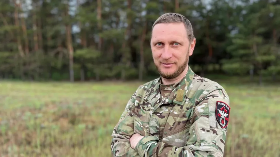 "Не може стільки людей померти просто ось так". Смерті в полку "Скеля": що відомо