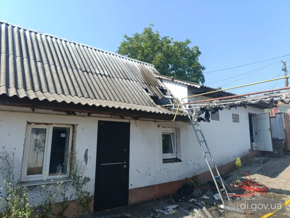 Росіяни двічі атакували Дергачі 23 серпня: що відомо