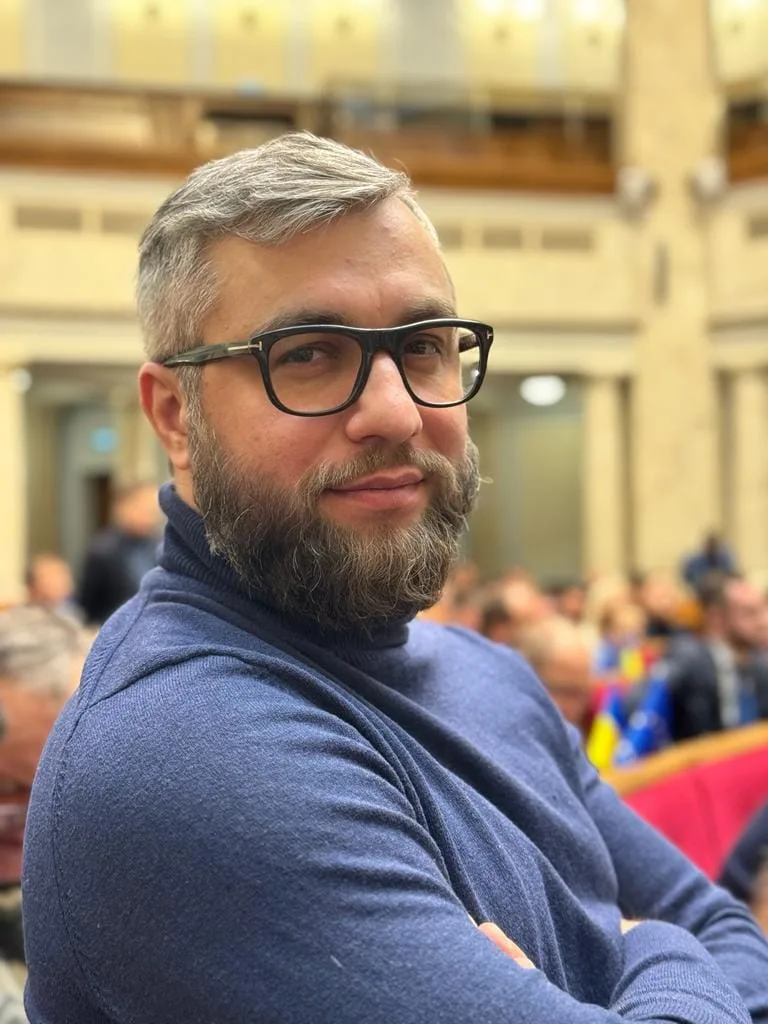 «Ви нас за дебілів тримаєте?»: як батьки дітей з особливими потребами відстояли школу «Оберіг»