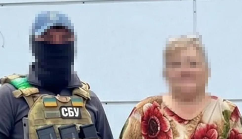 На Дніпропетровщині у коригуванні атак РФ по ТЕС підозрюють безробітну та чоловіка, який ухилявся від мобілізації