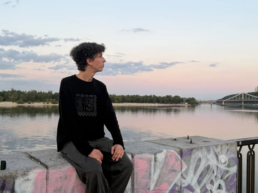 «Це життя, про яке я мріяв»: 19-річний житель Криму після 12 років в окупації виїхав до Києва. СУСПІЛЬНЕ | ЛЮДИ