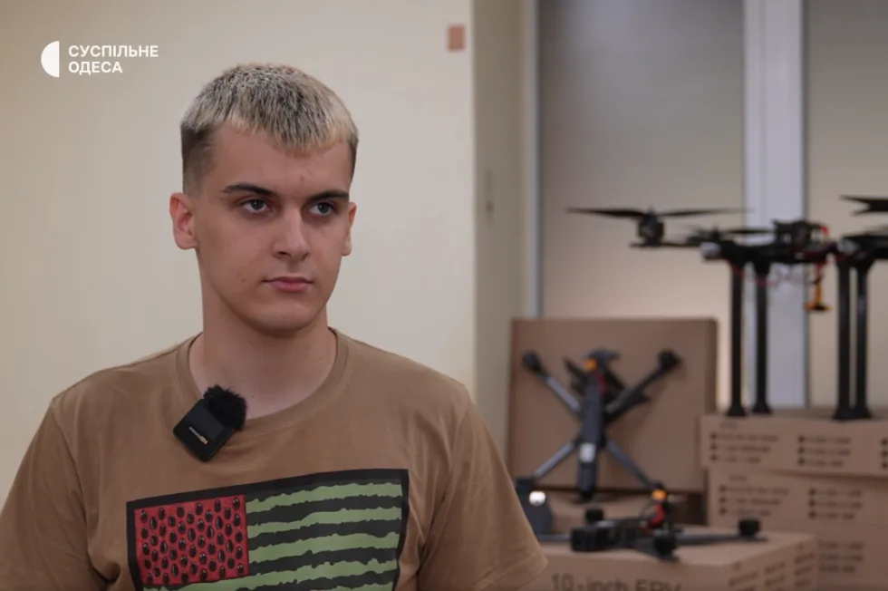 Від волонтера до виробника: як харків'янин налагодив випуск FPV-дронів в Одесі