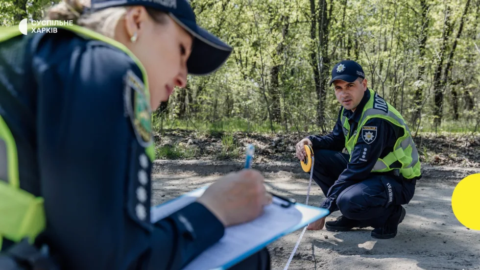 П'яний водій у Харкові, утікаючи від патрульних, не впорався з керуванням, в'їхав в дерево і загинув