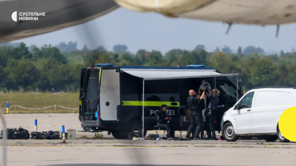 Дрон в аеропорту Лейпцига пов'язаний з російською розвідкою — ABC News