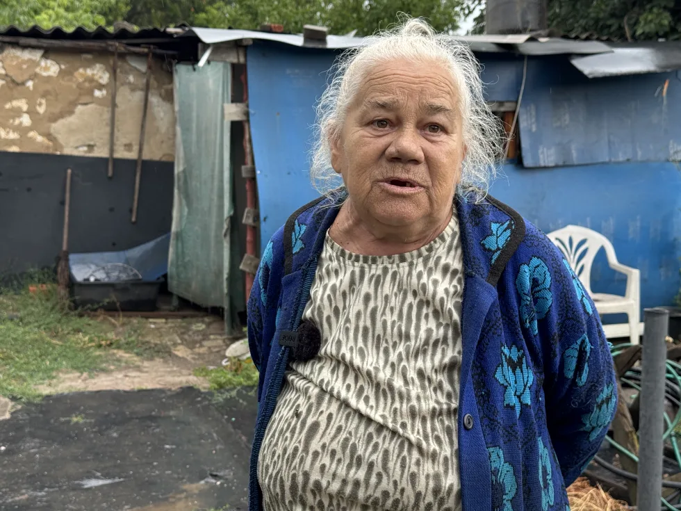 “Людей шкода”. Що розповідають жителі Шабельківки після удару трьома ФАБ-250, який забрав життя двох людей