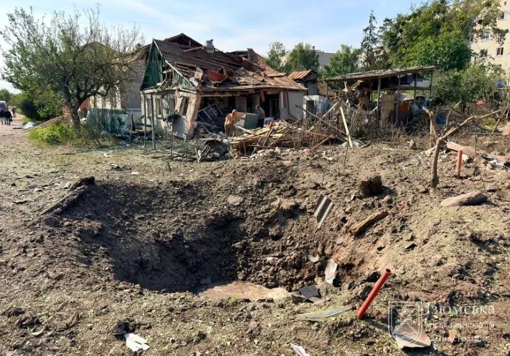 Загиблий та поранені, удари по АЗС і житлових будинках: які населені пункти Харківщини атакувала РФ у День незалежності