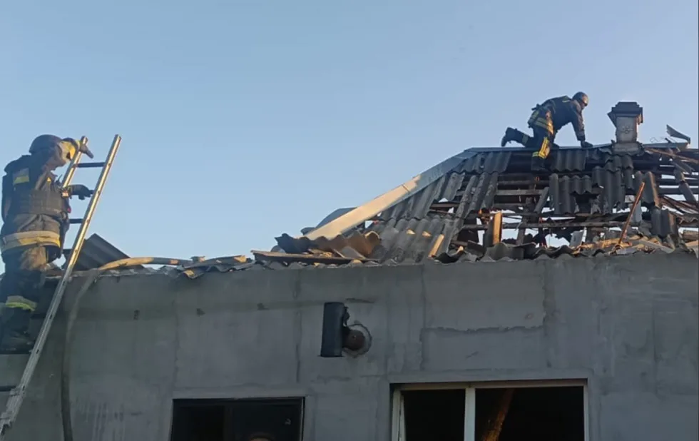РФ завдали авіаудару по Вільнянську на Запоріжжі: 10 людей поранені