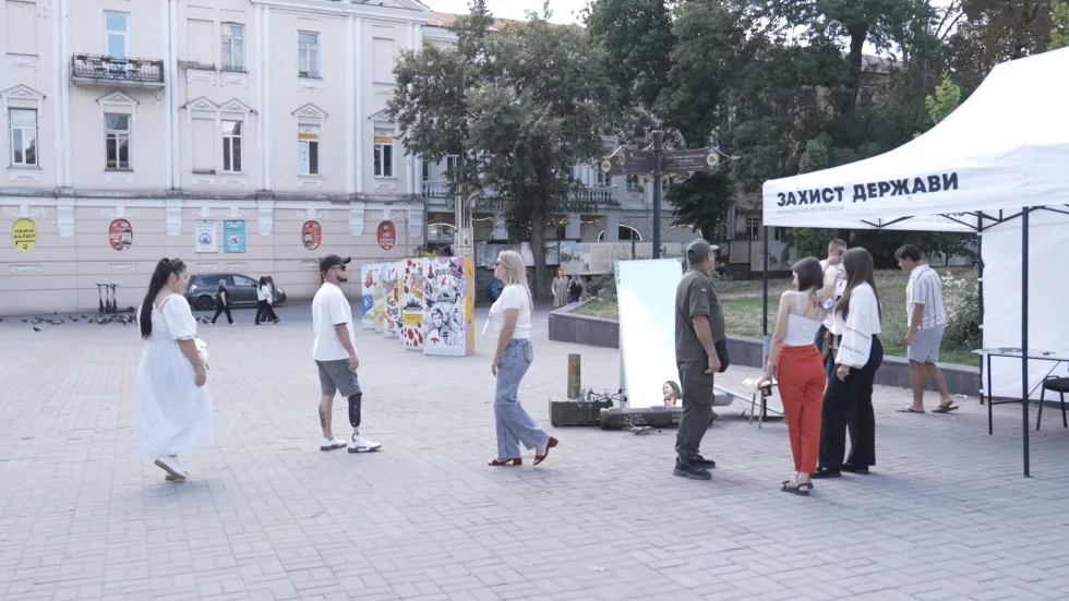 У Вінниці на Європейській площі встановили «Дзеркало Незалежності»
