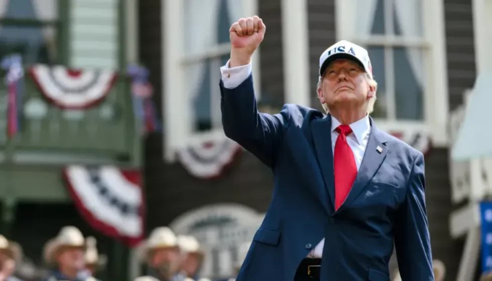 Трамп на подкасті прочитав дітям книгу про колишніх президентів США і додав обурливих коментарів