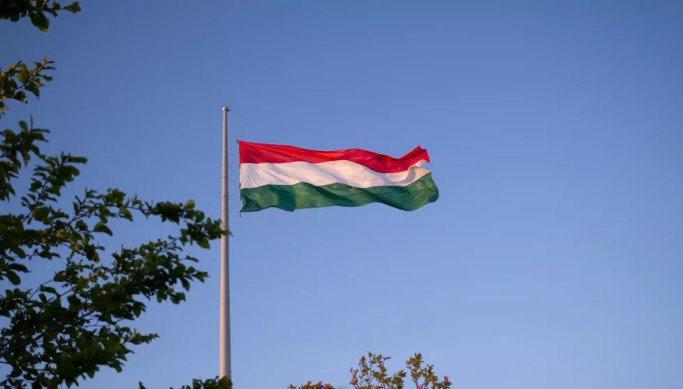 В Угорщині призупинили мовлення суспільні та інші медіа, які контролював Орбан