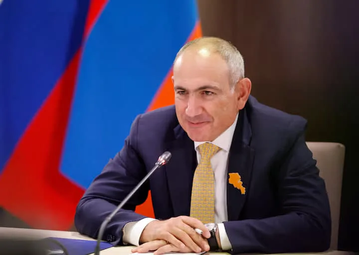 Пашинян на Уралі заявив про намір налагодити відносини Вірменії з Росією