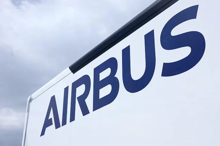 В Іспанії працівники авіабудівної компанії відновили безстроковий страйк