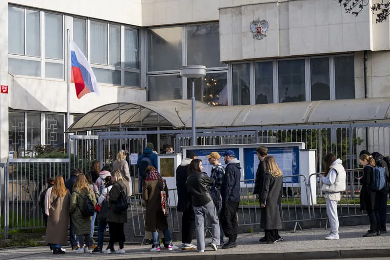 Росія просить Чехію забезпечити безпеку свого посольства на час виборів до Держдуми