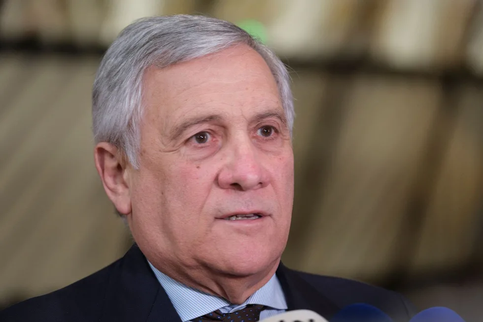 Глава МЗС Італії: ми не можемо купувати російський газ, якщо хочемо змусити РФ до перемовин