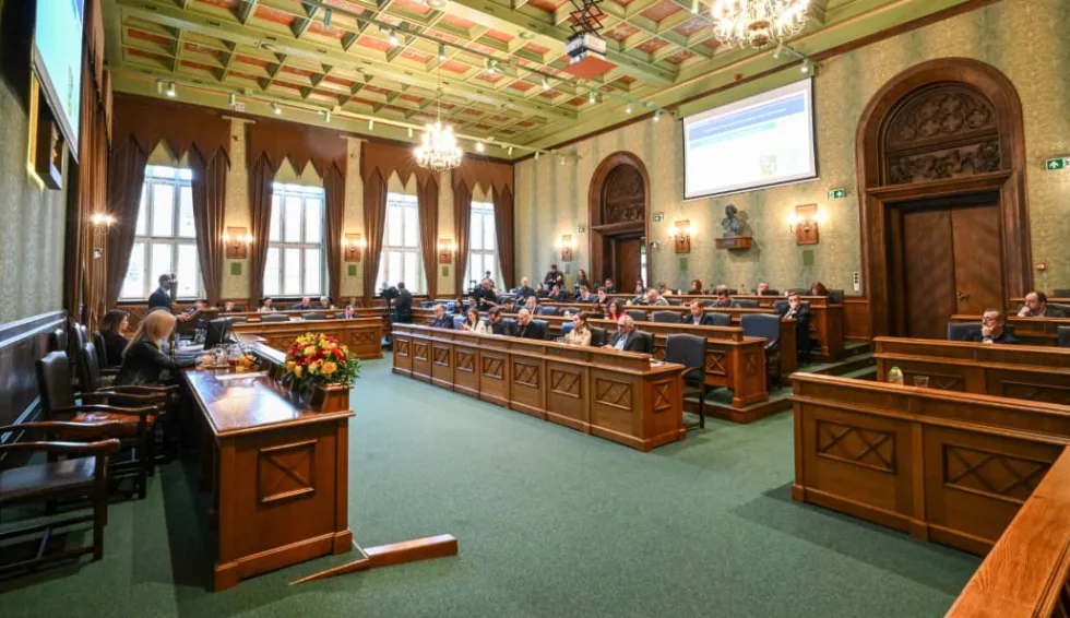 Міська рада Вроцлава зі сварками схвалила резолюцію щодо нападів на українців