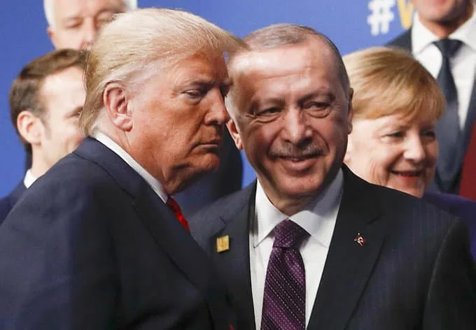 Глава МЗС Туреччини: дружба Ердогана з Трампом може сприяти зняттю напруженості в НАТО