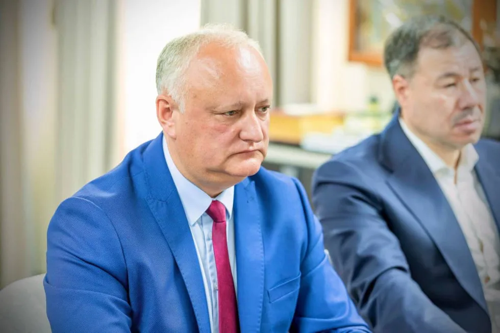 Молдовські соціалісти бойкотують консультації з президенткою щодо нового прем'єра