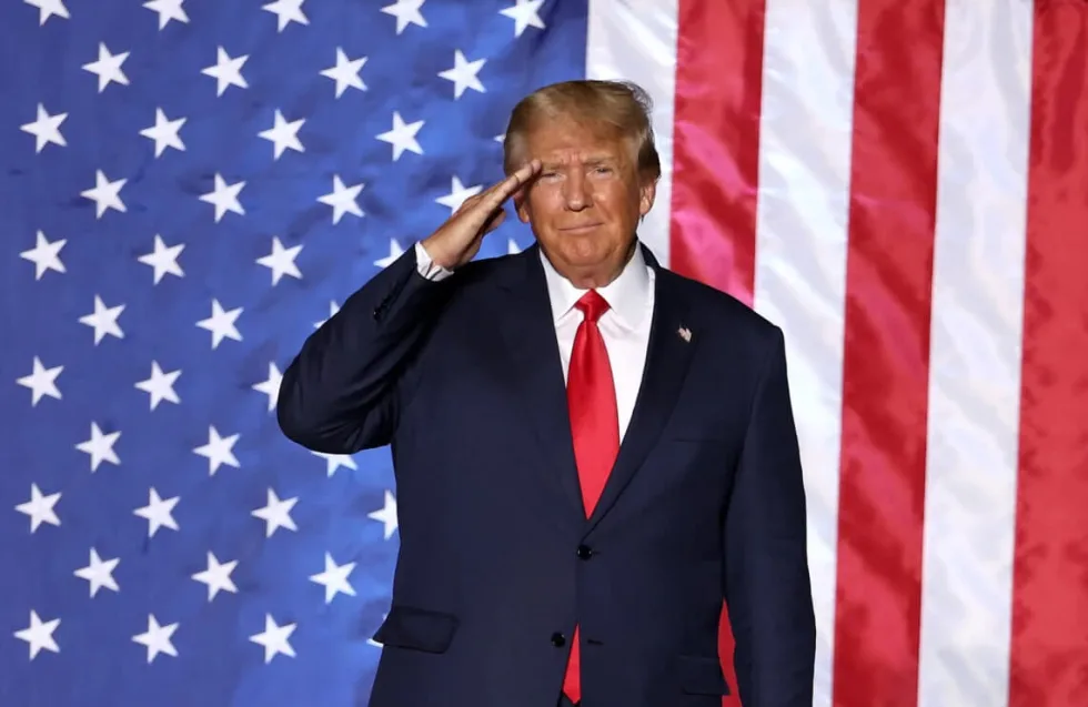 Трамп стверджує, що Іран попросив США продовжити переговори