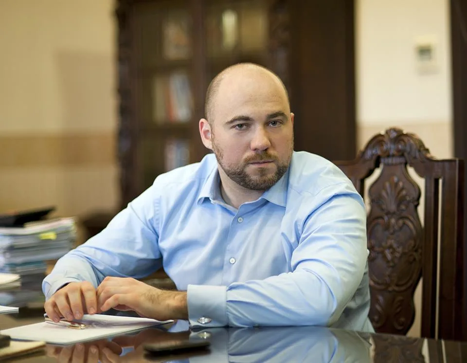 Bihus.Info: Столару оголосили підозру за п’ятьма статтям
