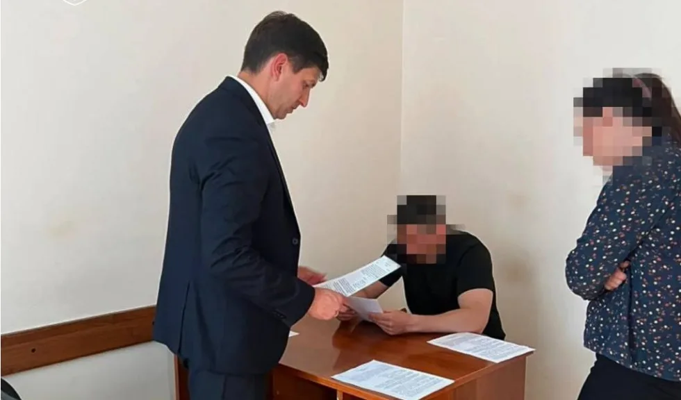 Суд відправив у СІЗО підозрюваних у вбивстві Березовської