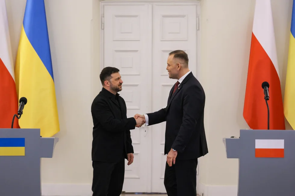 Зеленський відповів на лист Навроцького: наголосив на "тверезому підході" до загроз