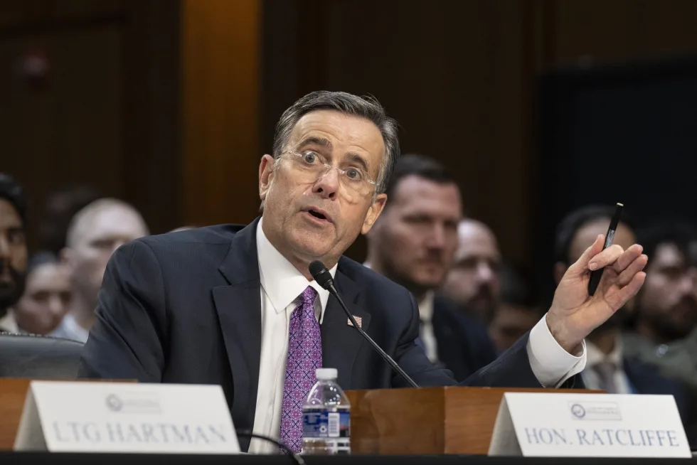 Politico: Глава ЦРУ у Москві застеріг Росію від нападу на союзників США та допомоги Ірану