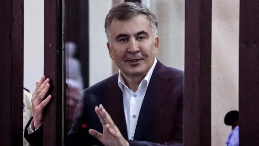путін може окупувати Грузію і Вірменію після поразок в Україні - Саакашвілі