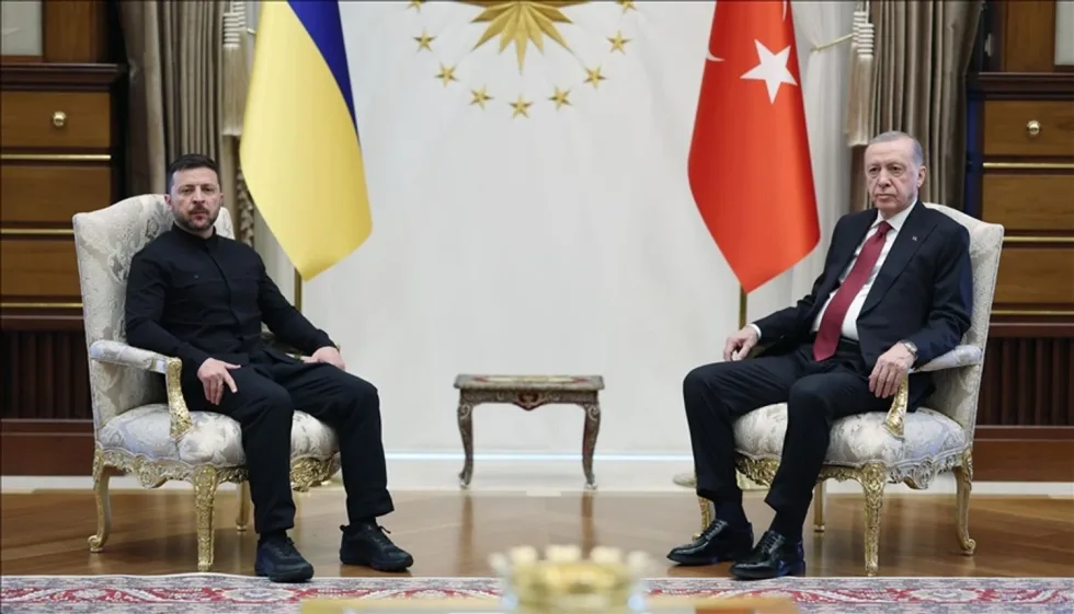 Зеленський подякував Ердогану за запрошення на саміт НАТО та Форум оборонних індустрій