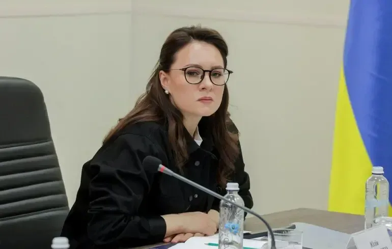 Уряд розглядає підвищення вантажних тарифів Укрзалізниці - Свириденко