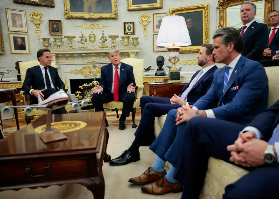 Рютте намагався знизити напруженість між НАТО і Трампом через війну з Іраном – Reuters