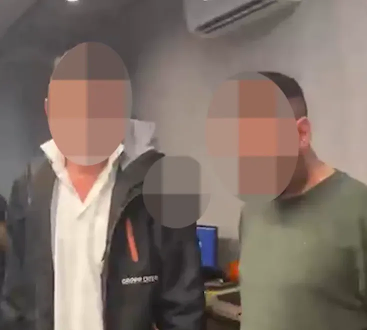 Іноземні "кадри" та фейкові інвестиції: у Києві викрили шахрайський колцентр, який ошукав громадян США на понад пів мільйона доларів