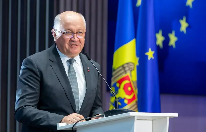 Прем'єр Молдови Мунтяну пішов у відставку