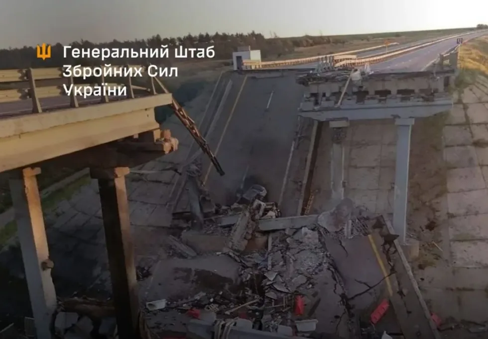 У Генштабі підтвердили ураження залізничного моста та підрозділу радіоелектронної розвідки в окупованому Севастополі