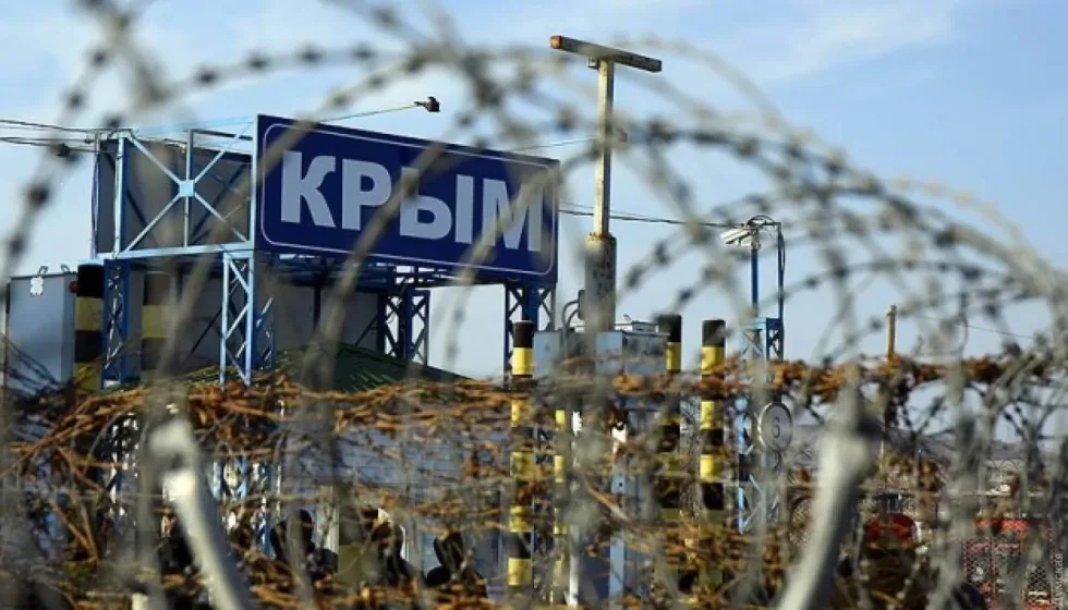 В окупованому Криму фіксують ураження поромного терміналу і не тільки