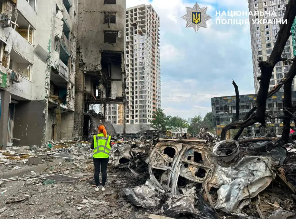 Міноборони рф цинічно заявило про удари по "військових об'єктах", коли в Києві загинули мирні мешканці