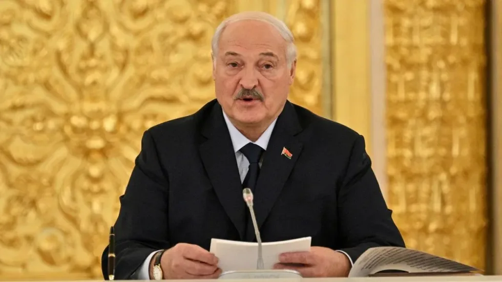 лукашенко заявив, що не відправлятиме білорусів на війну проти України