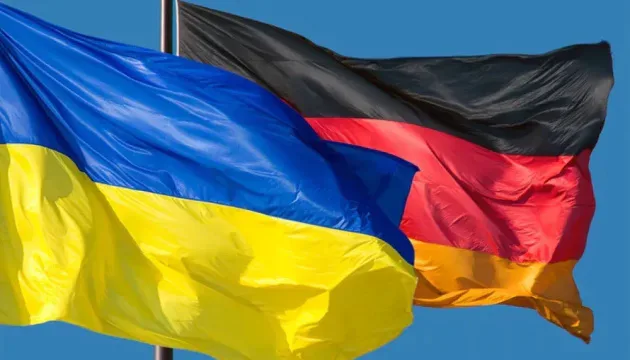 Україна та Німеччина підписали угоду про спільне виробництво дронів BARS