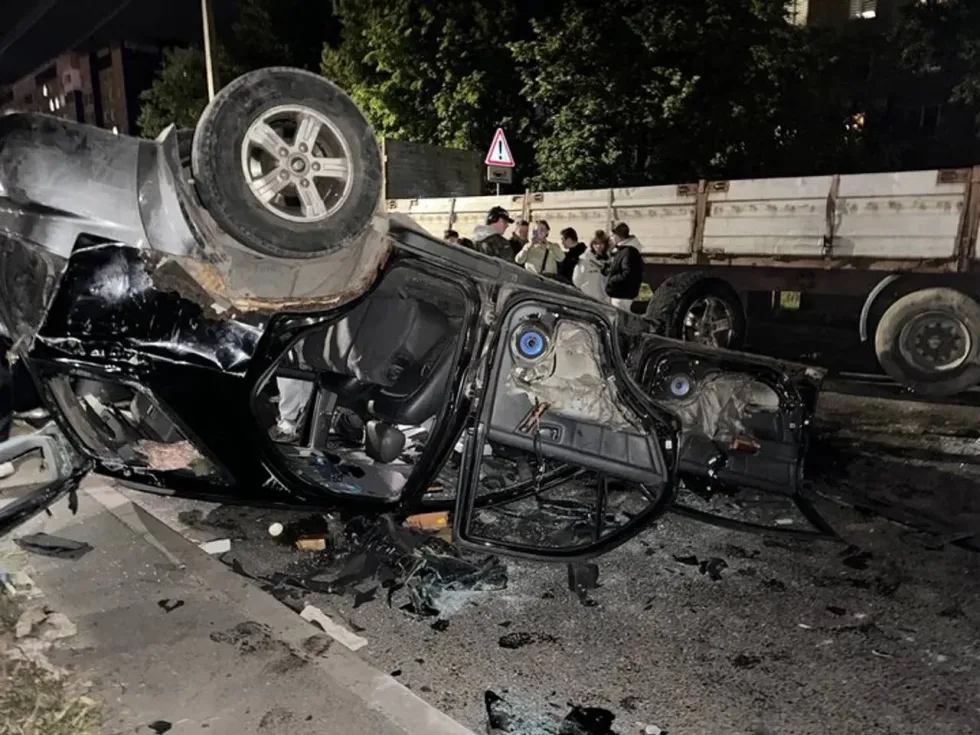 Сутички з натовпом і ТЦК у Львові розслідують поліція і СБУ, є затриманий за напад на поліцейського - Нацполіція