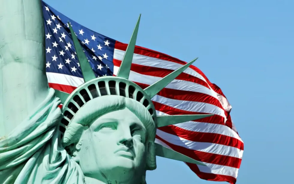 США готують анулювання до 200 тисяч віз заявникам на притулок - AP