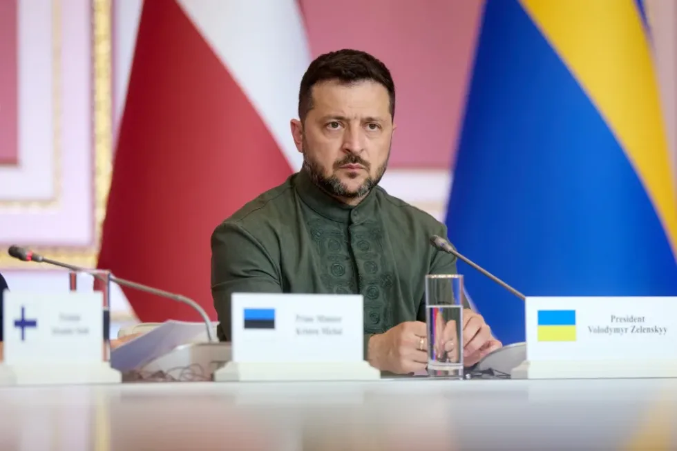 Україні потрібно близько 10 млрд, щоб забезпечити армію зброєю до березня 2027 року - Зеленський