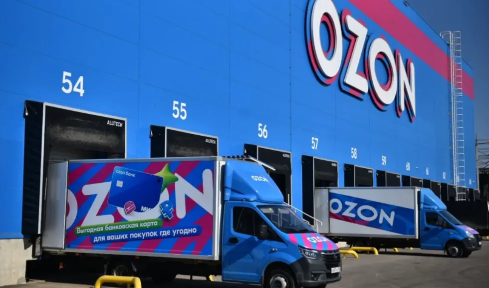 Ozon виплачуватиме компенсації за знищені товари лише за наявності страховки від ризиків пошкодження внаслідок атак БПЛА