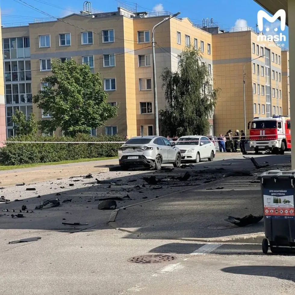 У санкт-петербурзі в рф повідомляють про вибух авто з російським військовим